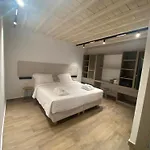 Fabrikas Apartment *