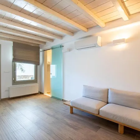 Fabrikas Apartment *